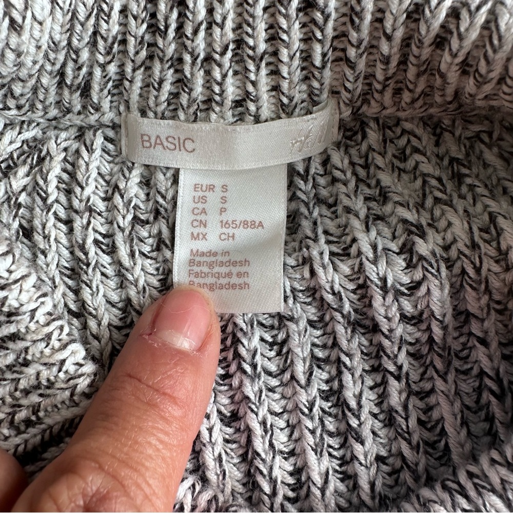 Gray Marled Ribbed Sweater - Picture 4 of 6